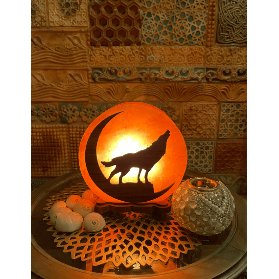 Wolf Salt Lamp