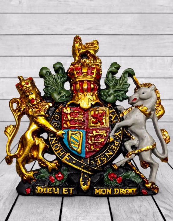 Small Coloured Coat of Arms Wall Plaque (to be bought in qtys of 4)