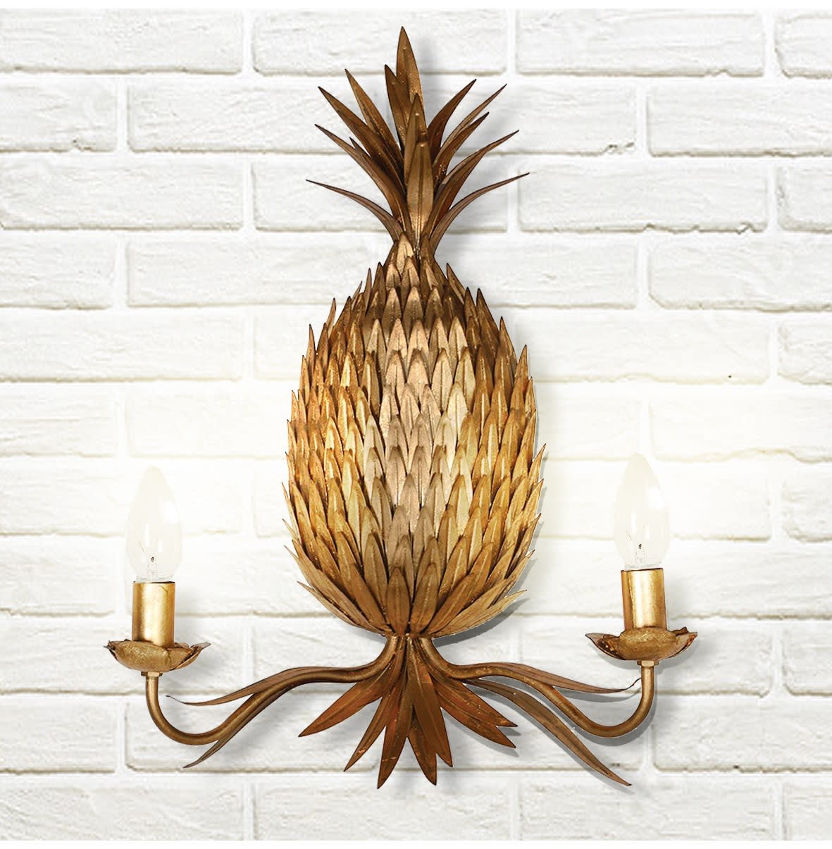 Gold Brushed Pineapple Wall Light