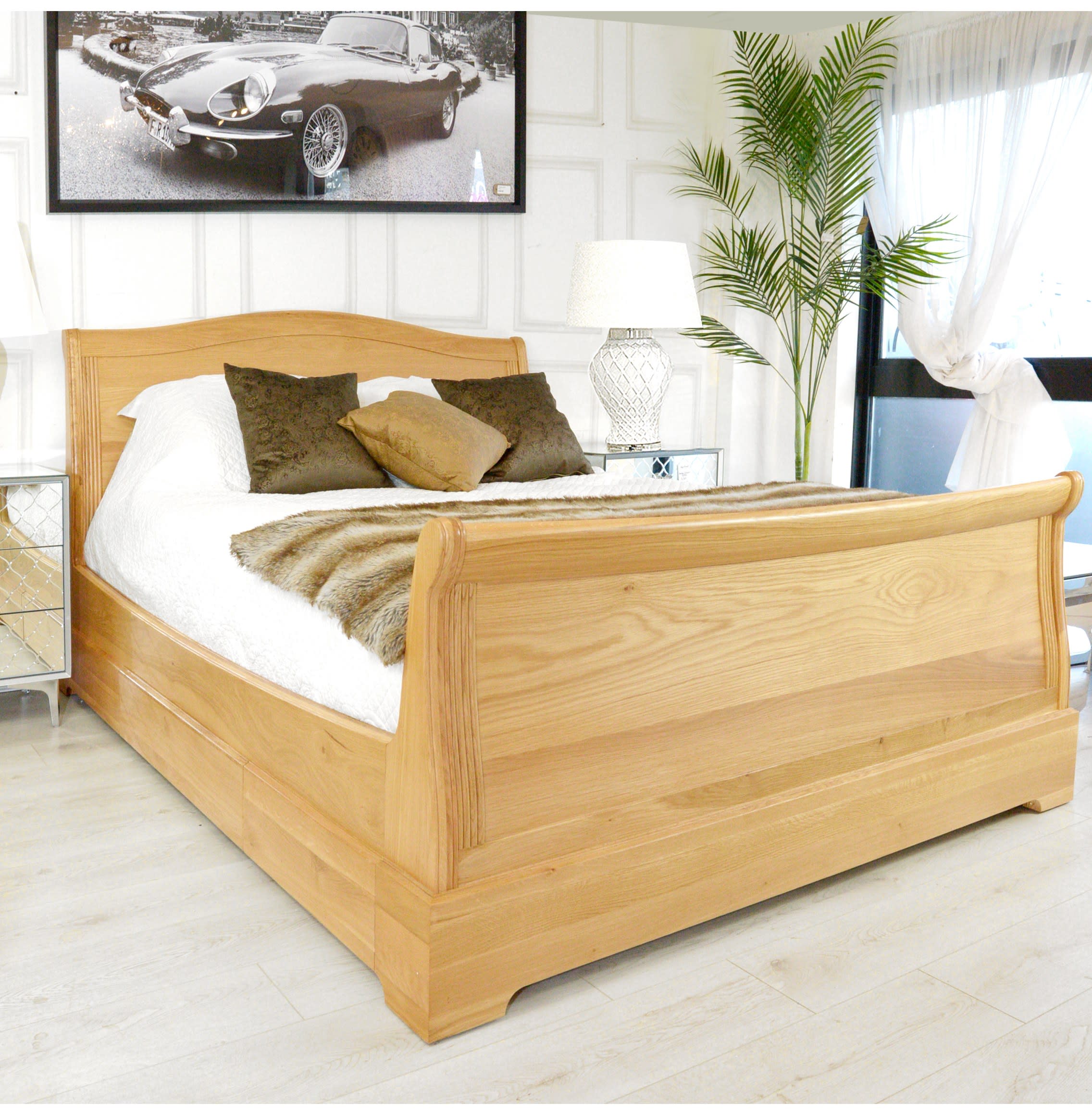 French Style Oak Sleigh Bed (4ft6/5ft/6ft)