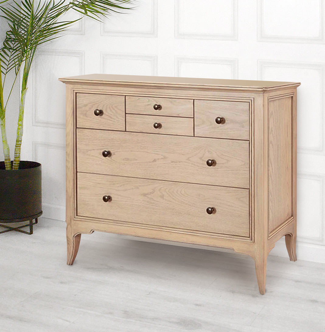 Willis & Gambier Toulon French Oak 6 Drawer Chest of Drawers