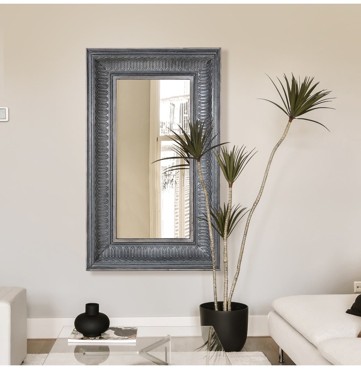 Rectangle Patterned Wall Mirror