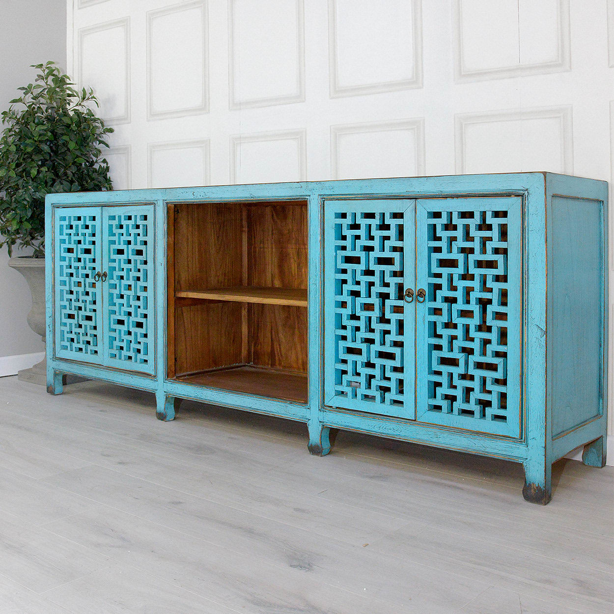 Oriental Style Blue Media Unit