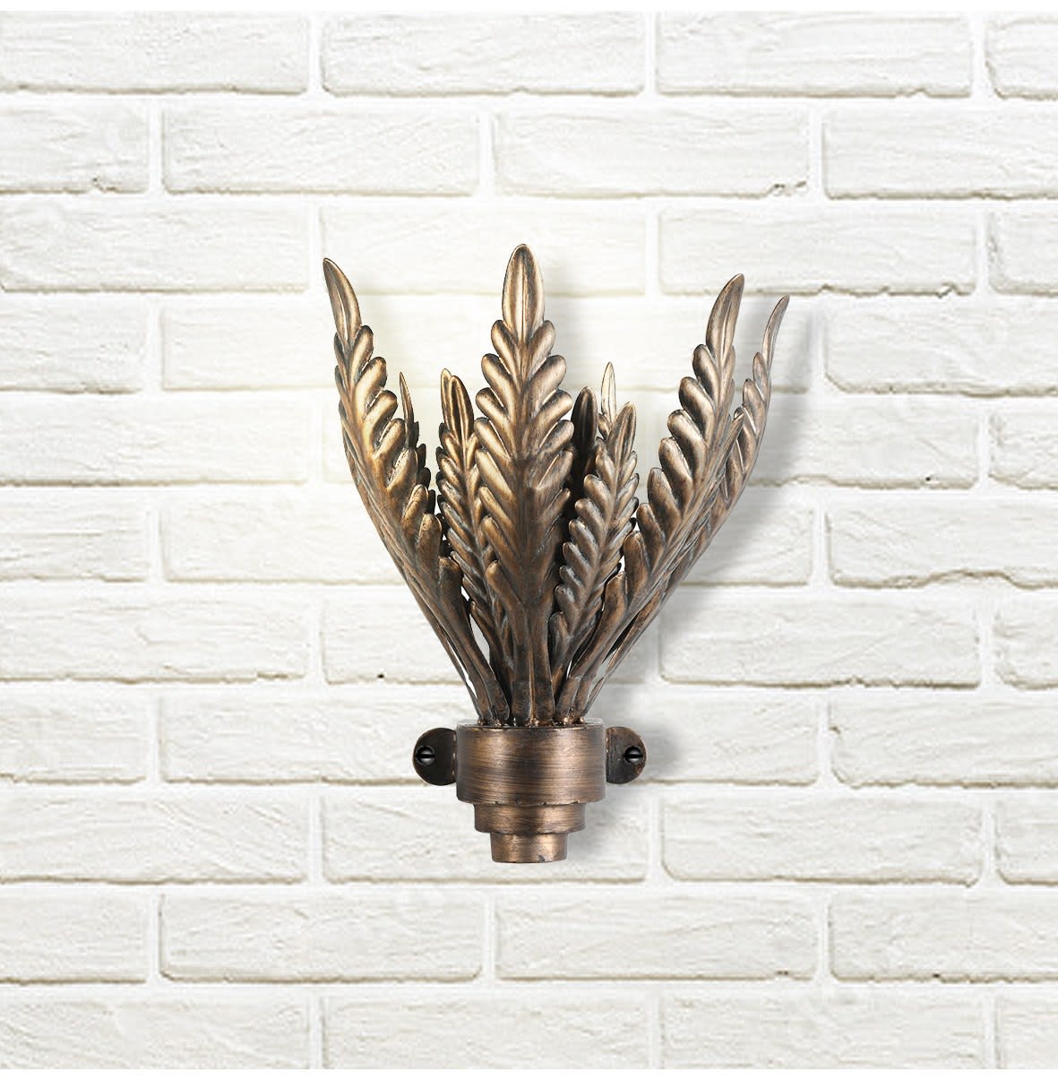 Antique Leaves Wall Light
