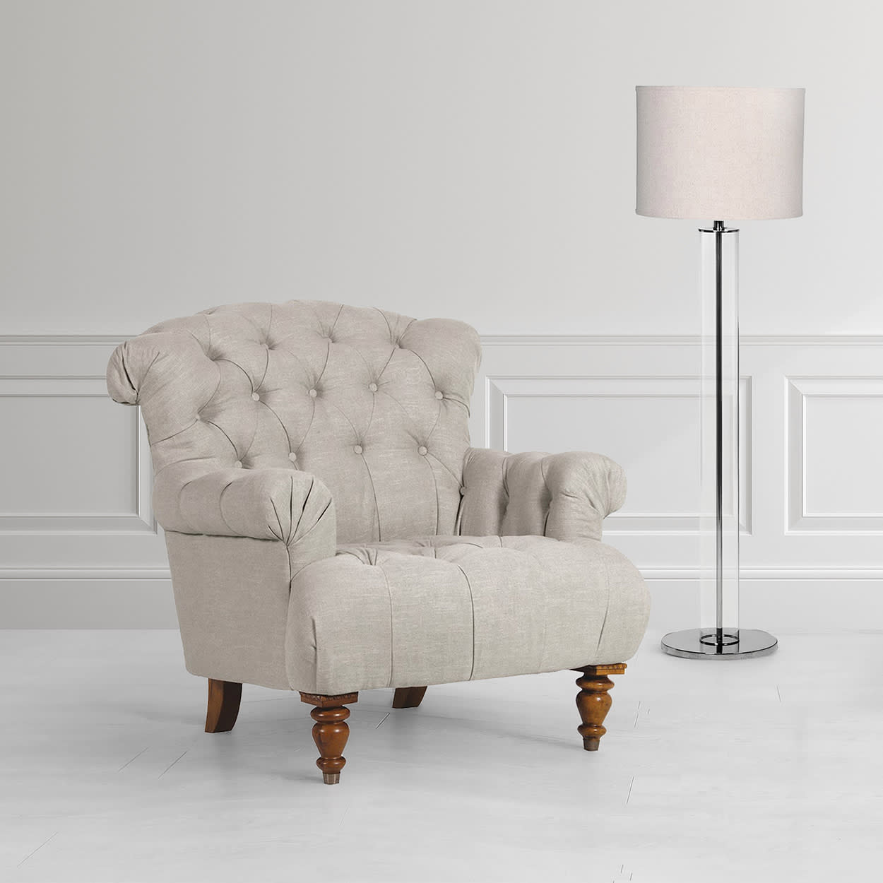 Buttoned Linen Large Armchair