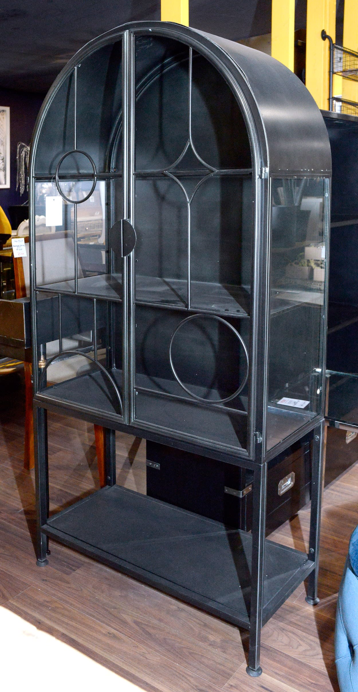 Iron Display Unit