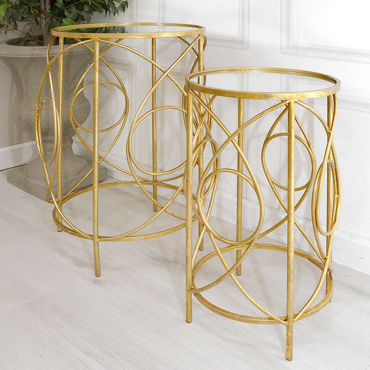 Gold Loop Mirrored Top Set 2 Lamp Tables