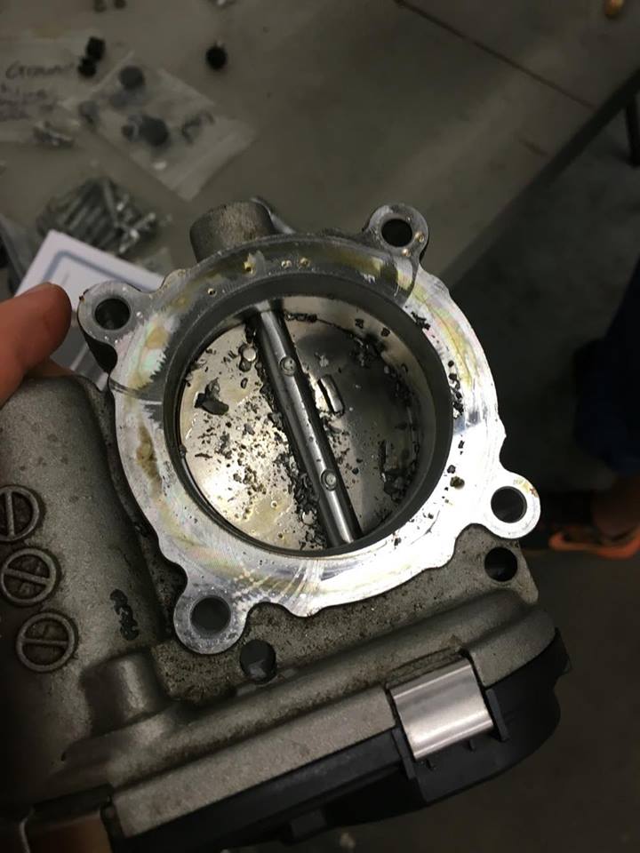 Panning_for_Aluminum_v4osi6.jpg
