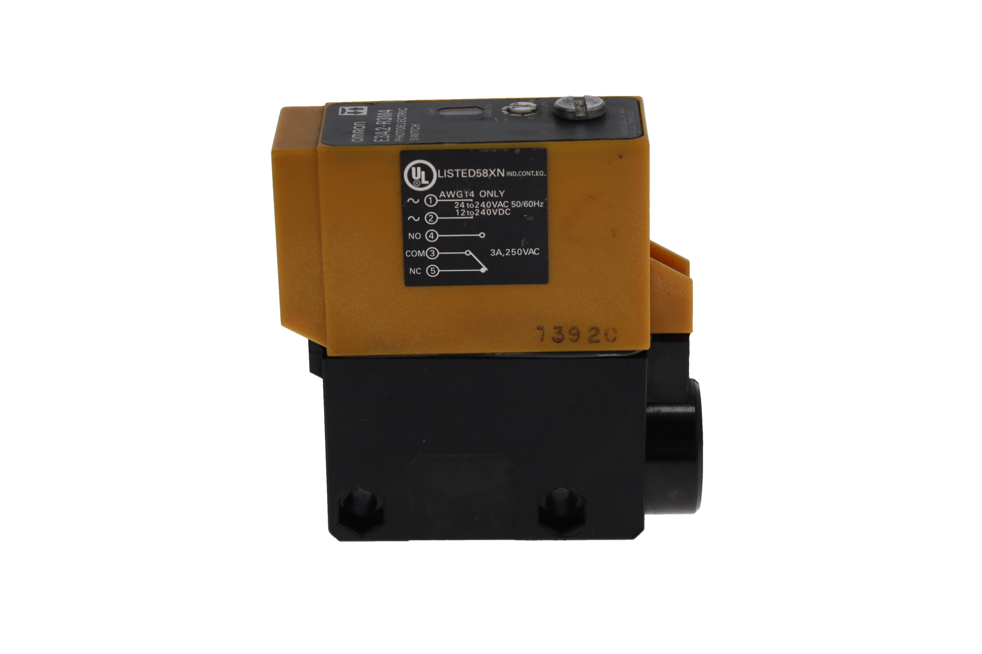 OMRON E3A2-R3M4