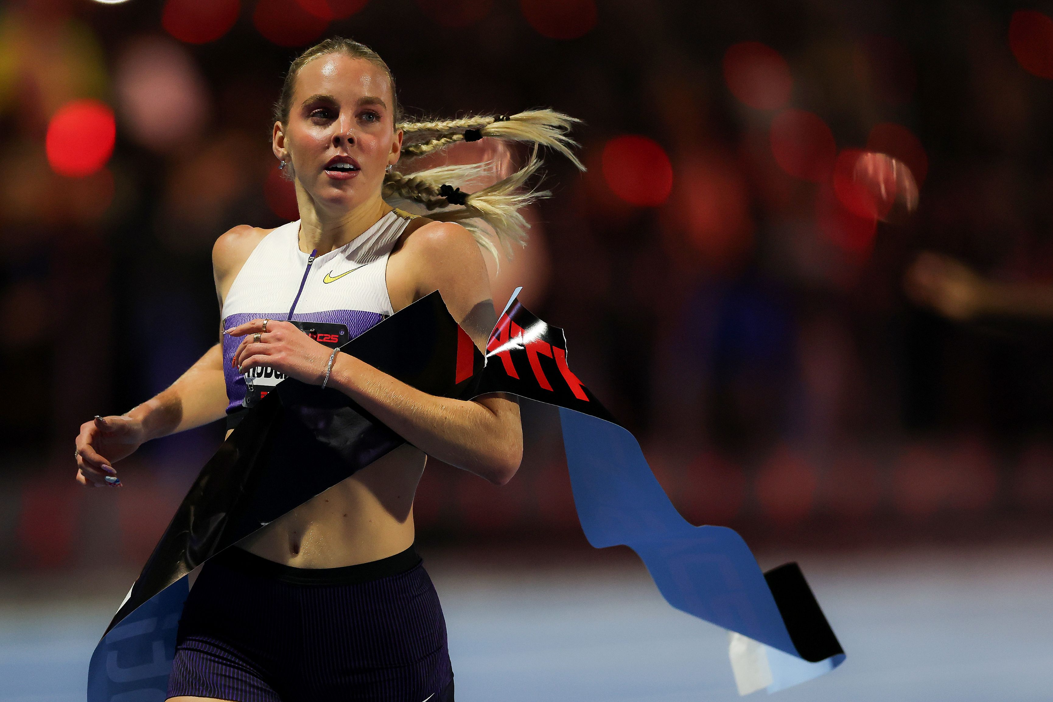 ウィンブルドン2001年　コールポート　フィギュリン　Winning Lady ウィンブルドン2001年 コールポート フィギュリン Winning Lady