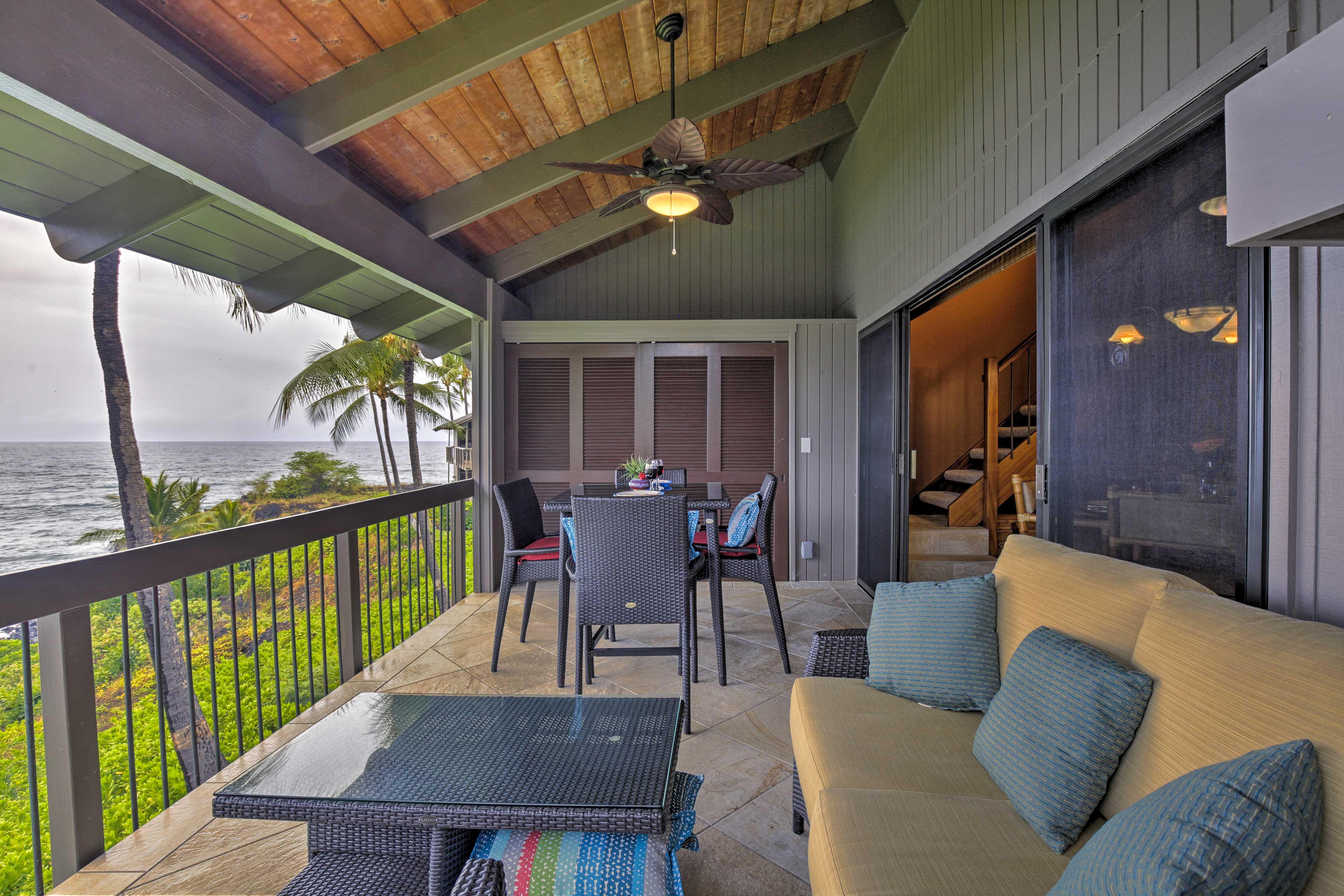 Oceanfront Kailua Kona Condo W Resort Amenities Evolve