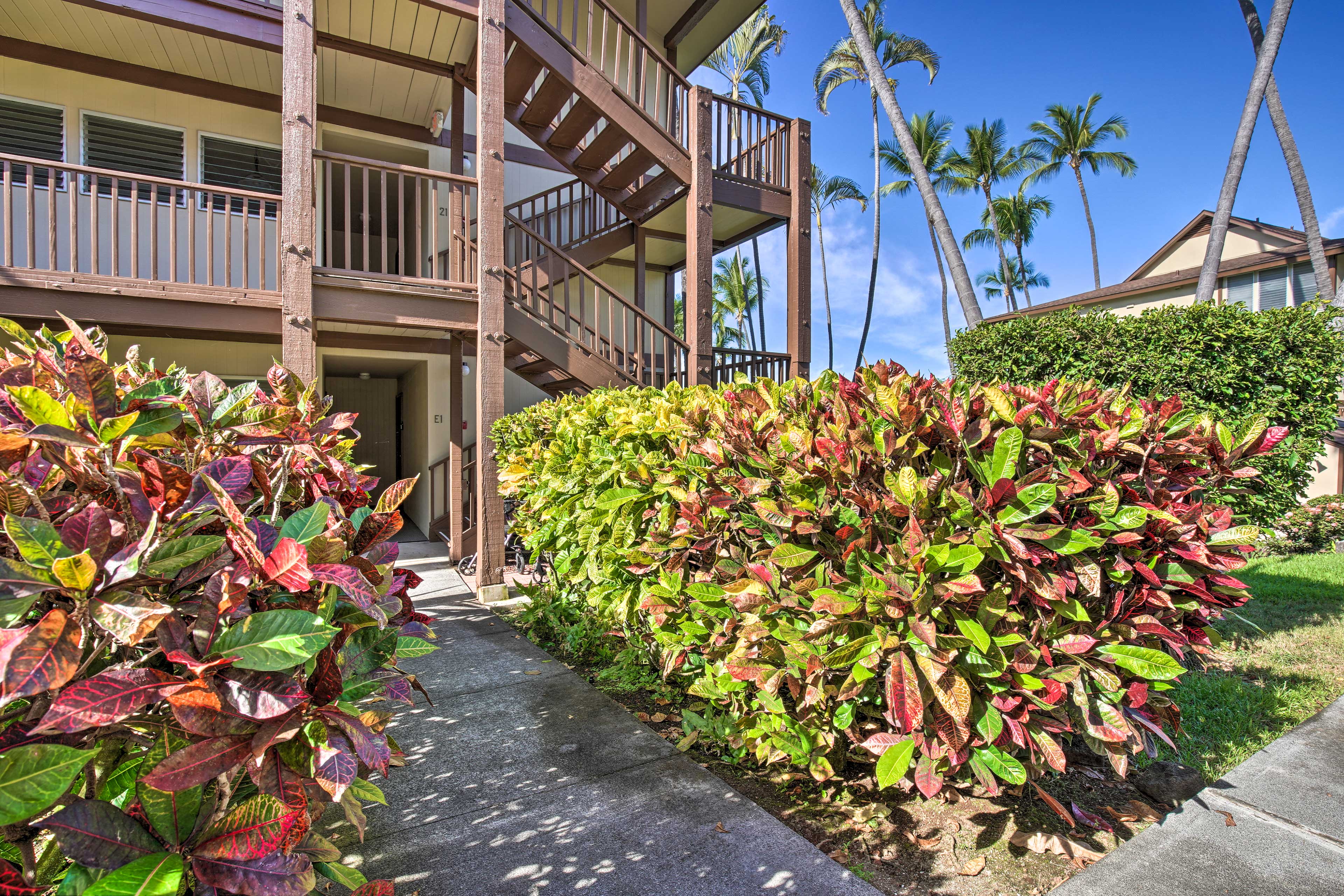 Oceanfront Kailua Kona Condo W Community Pool Evolve