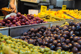 Shimshon Pickles Center Shimshon Pickles Center