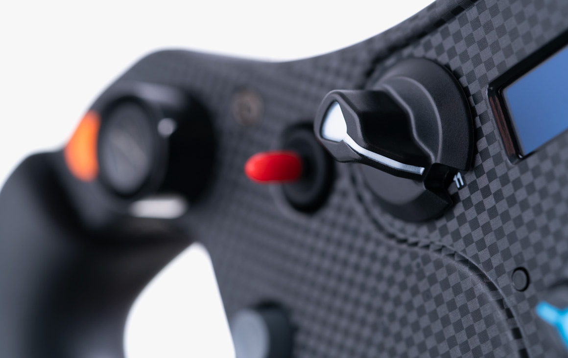 CSL Elite Steering Wheel McLaren GT3 V2 + QR2 Wheel-side CSL Elite Steering Wheel McLaren GT3 V2 + QR2 Wheel-side