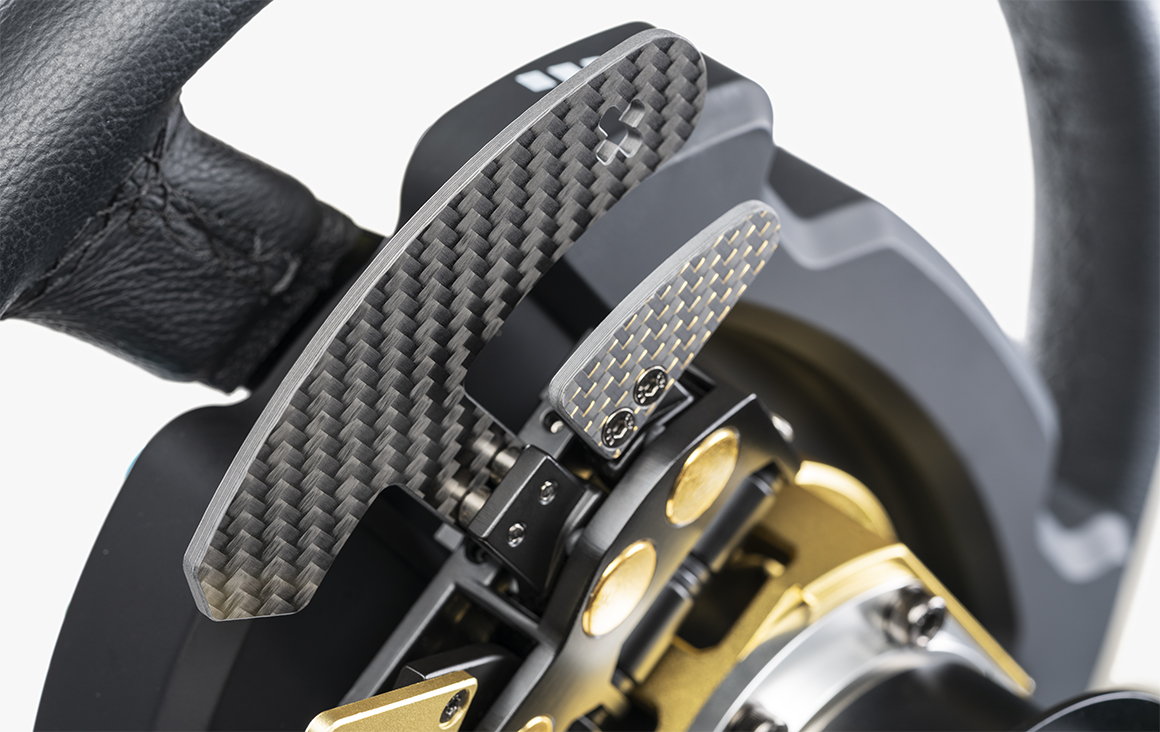 Amazon.co.jp: Fanatec Podium Racing Wheel F1 OFFICIALLY
