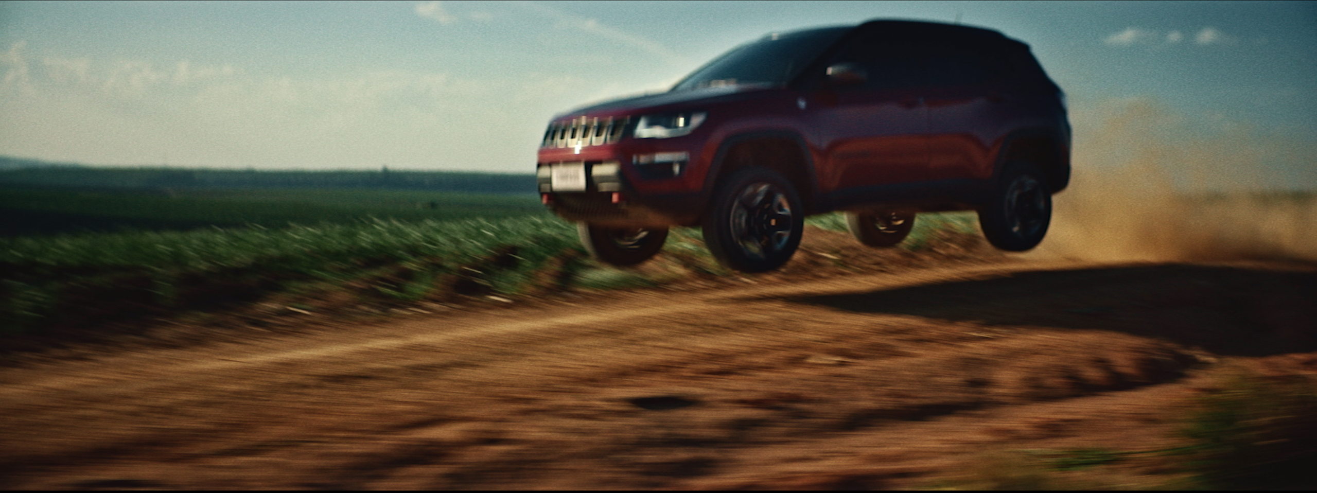 Filme mostra que a hora de se reencontrar com o mundo Jeep já vai chegar