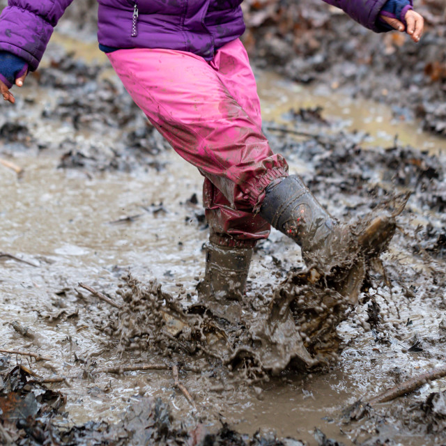 Mud play