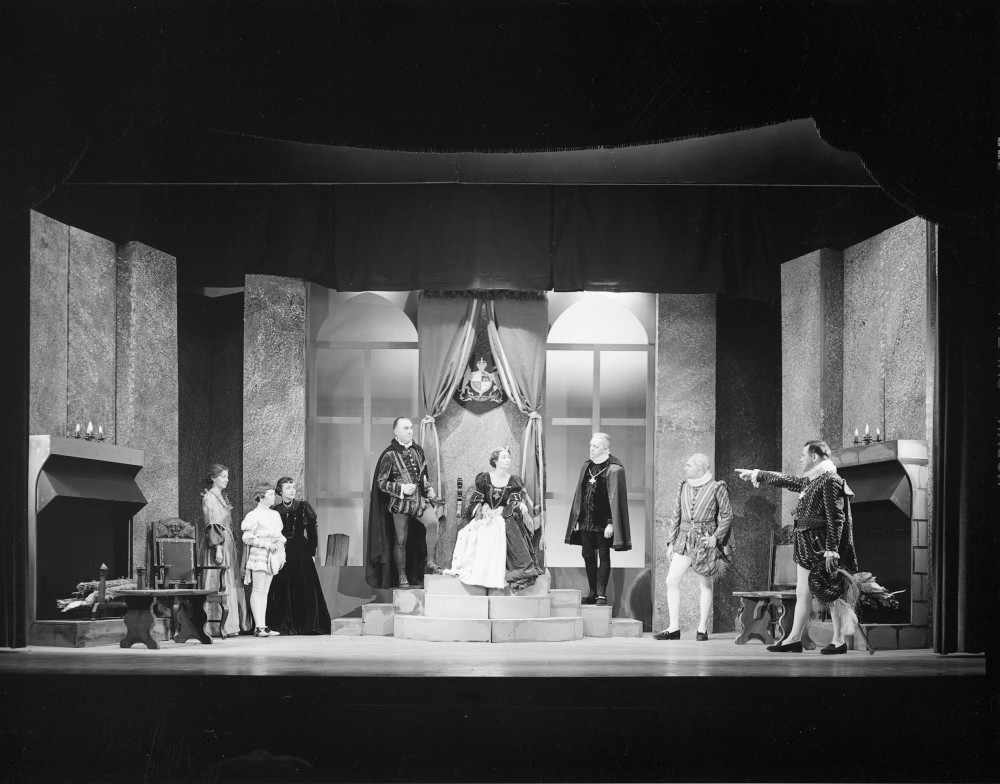 1953 Mary of Scotland
