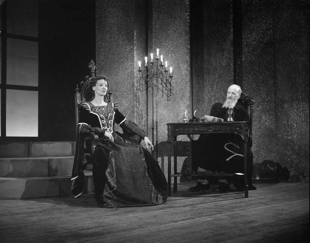1953 Mary of Scotland photo 5