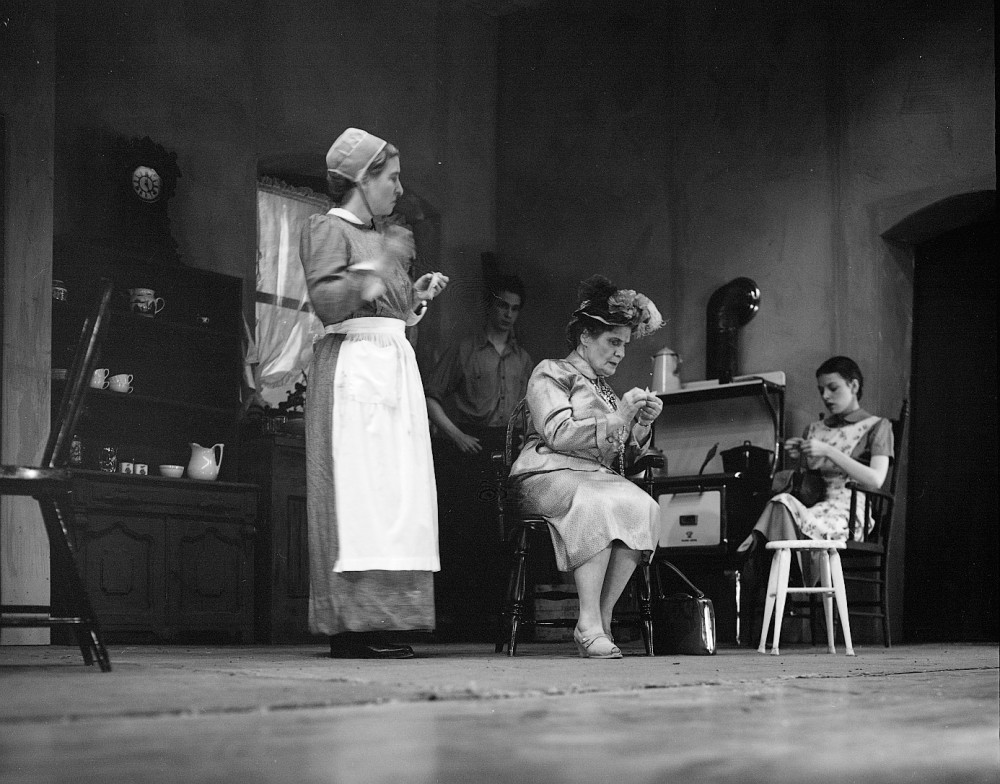 1957 Papa is All photo 4