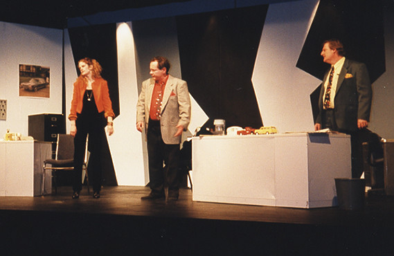 2000 The Motor Trade photo 9