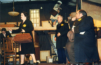 2002 The Diary of Anne Frank cast 3