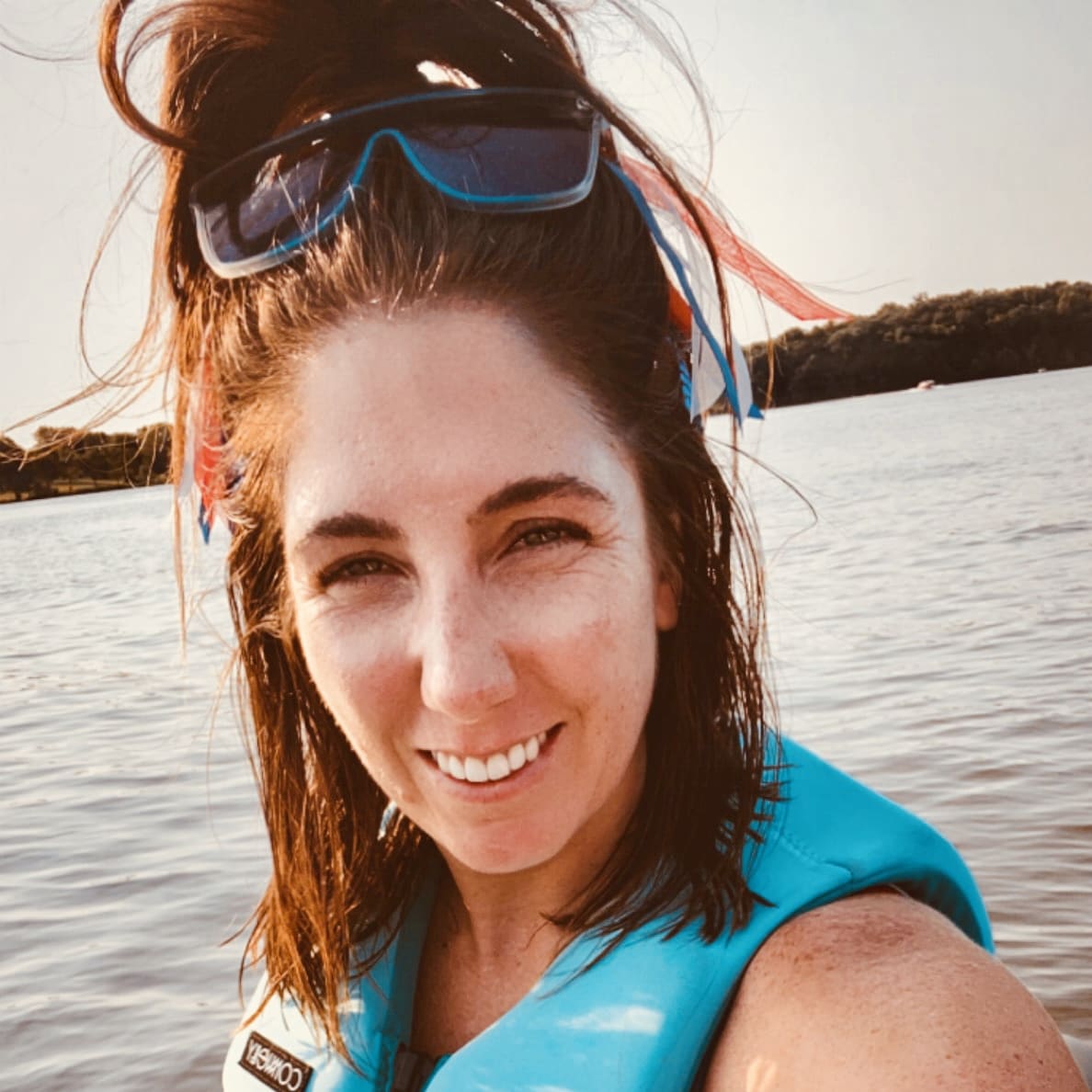 Advisor - Jennifer Riegor-Aidich