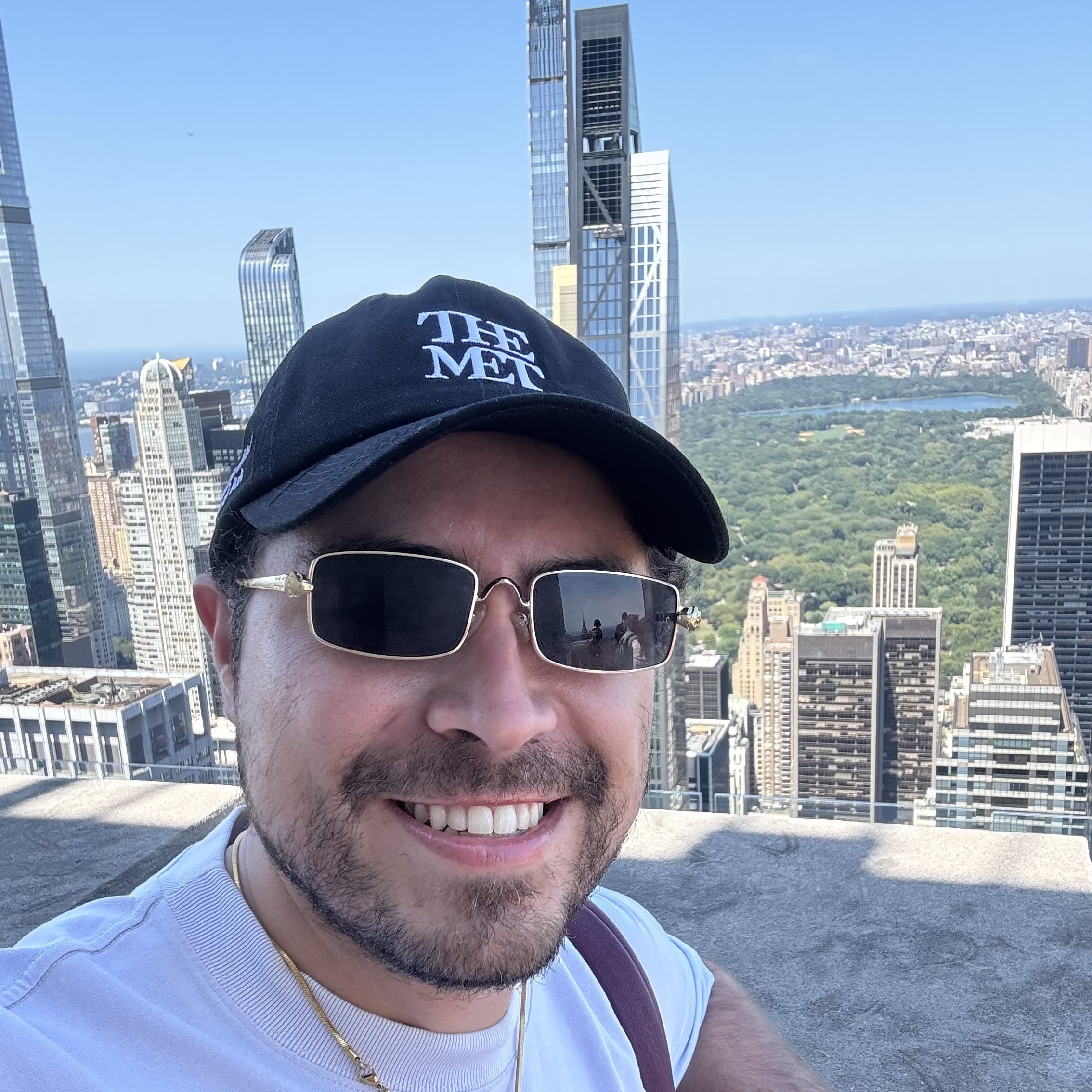 Advisor - Enrique Salazar