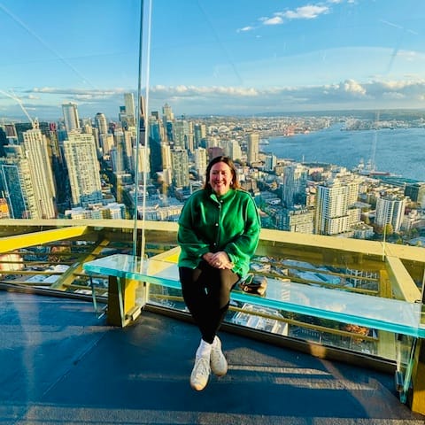 Advisor - Allison Schmitz