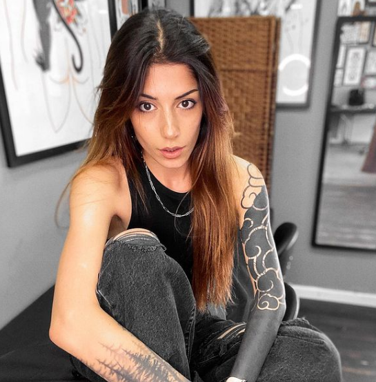 Aleen - The Tattoo Model Whose Art is Her Life