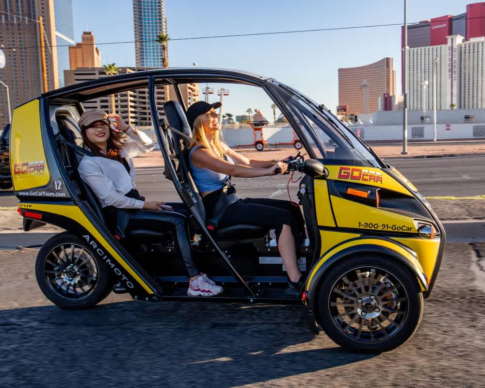 The Essential Welcome to Las Vegas 3 Hr Tour in a Talking GoCar