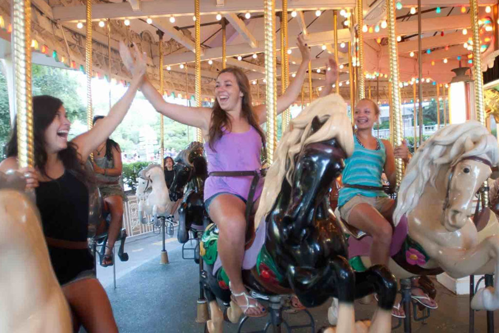 Grand American Carousel