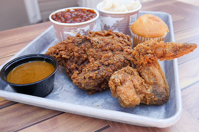 Maggie Smoke house Fried Chicken