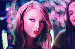 PopIcon - Taylor Swift