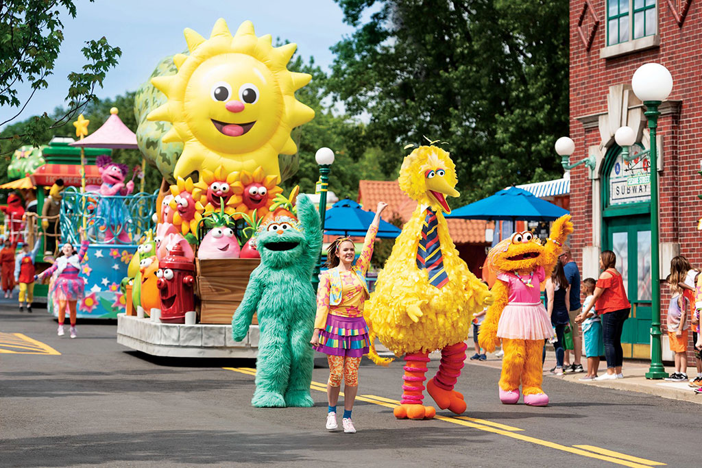 SPL Parade Sesame Street Party Parade