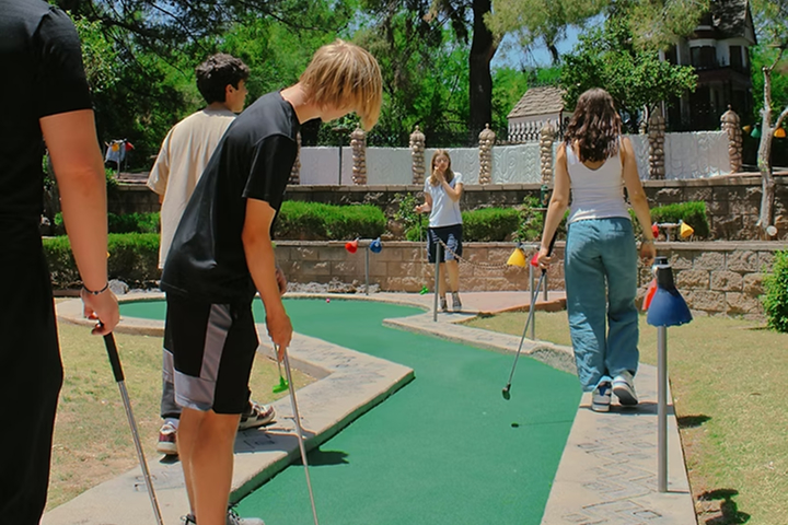 Golf N' Stuff Norwalk -