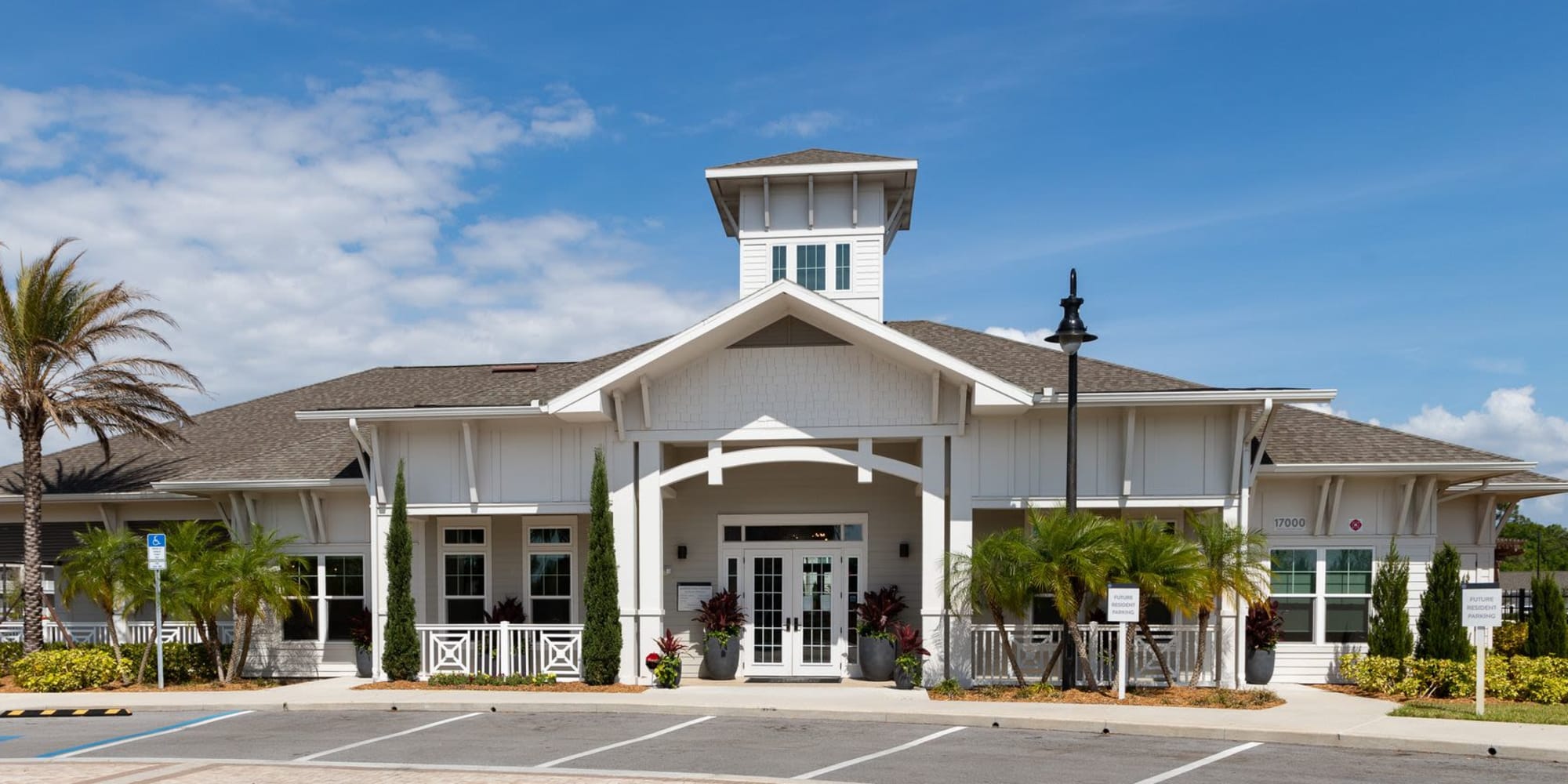 Apartments at The Iris at Northpointe in Lutz, Florida