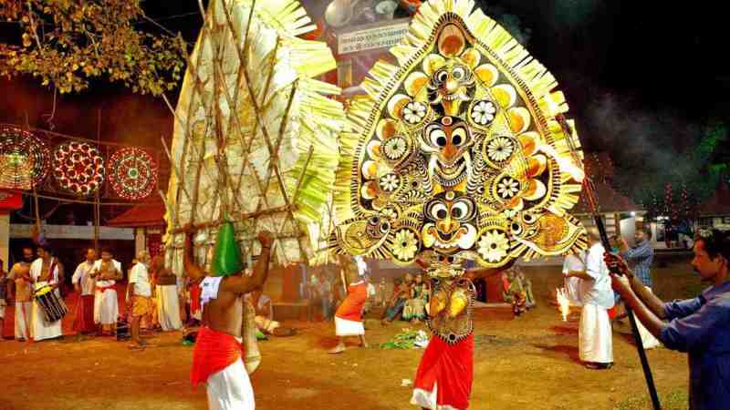kerala ritual arts padayani