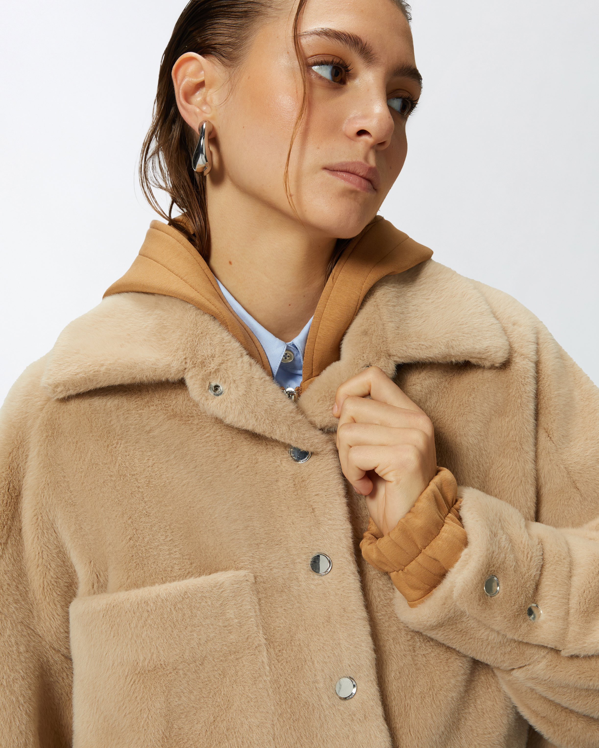 Pinko, Soft sheepskin-effect shacket, Nomade beige, XS