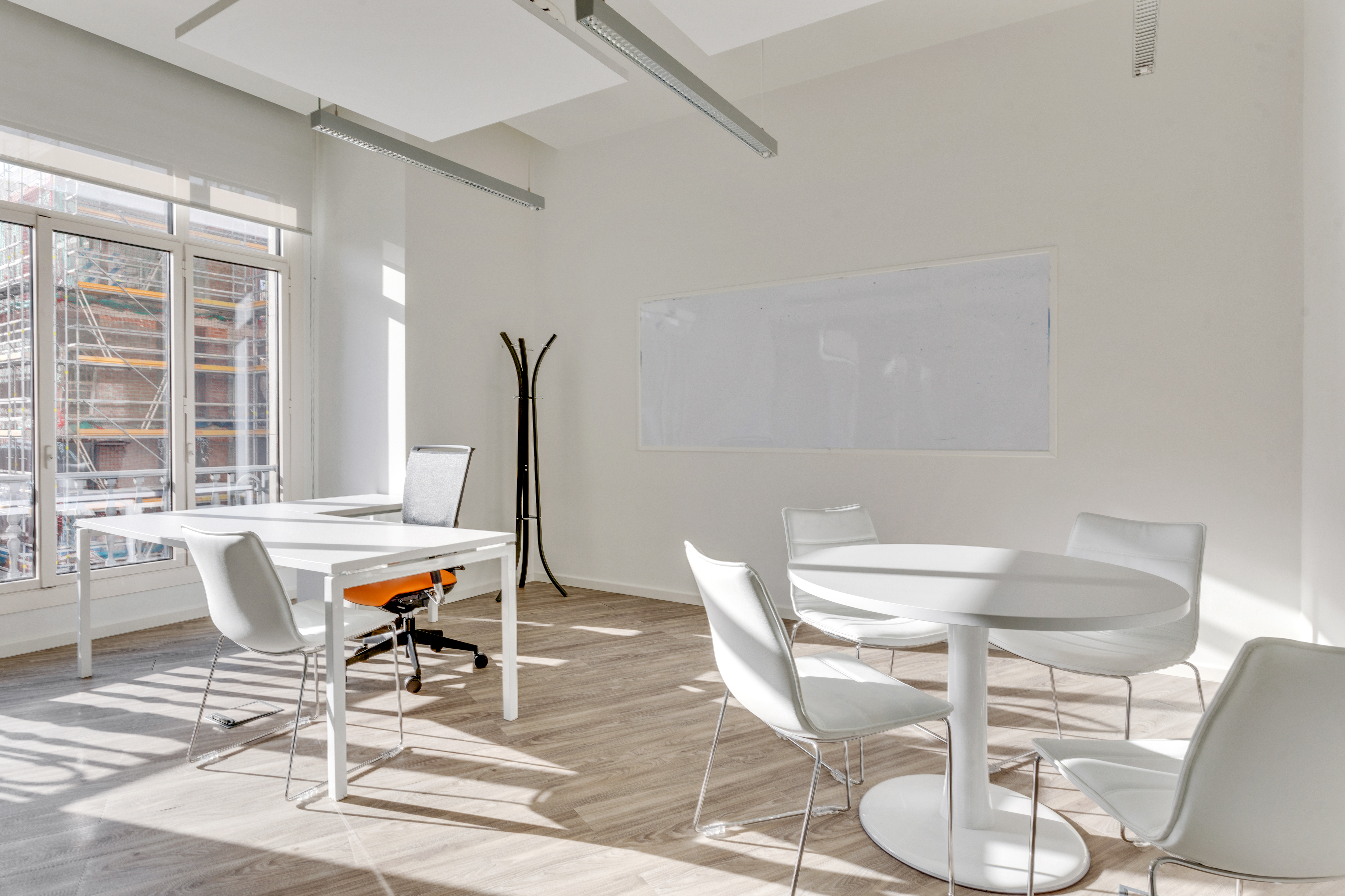 Oficina - Alquiler de espacios flexibles y coworking en Méndez Álvaro, Madrid Oficina - Alquiler de espacios flexibles y coworking en Méndez Álvaro, Madrid