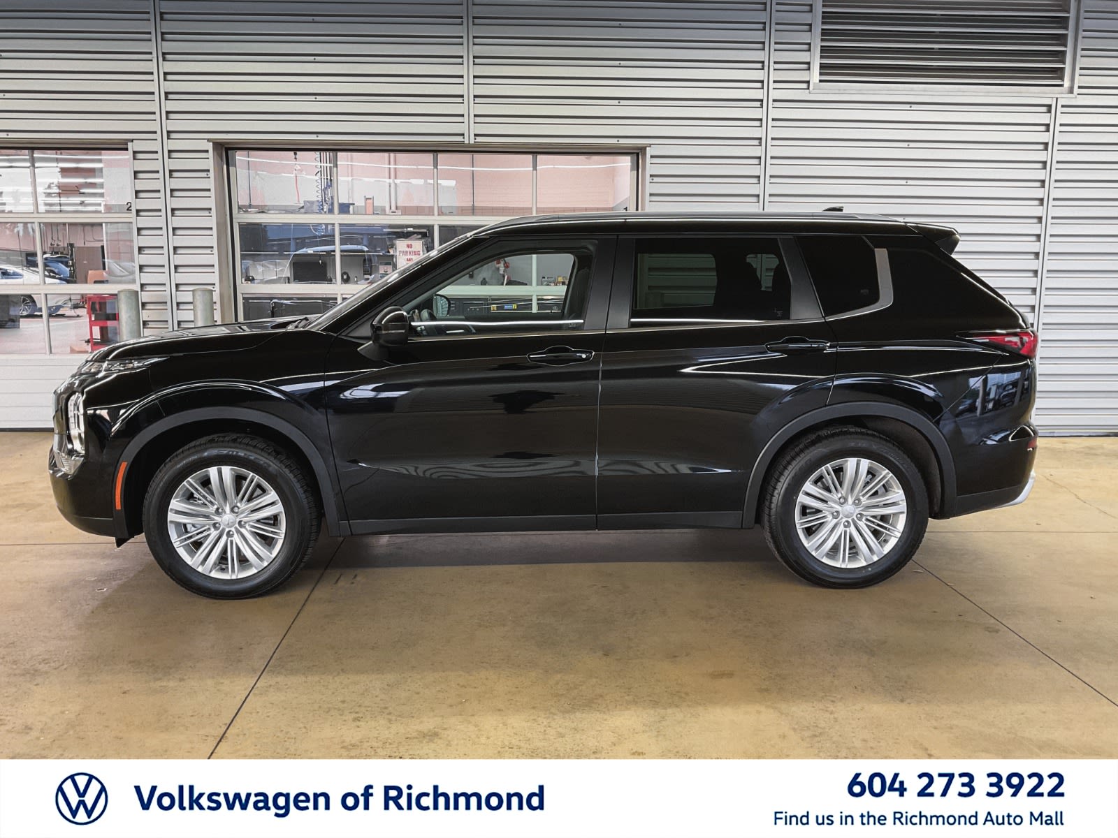 2024 Mitsubishi Outlander SE, Vancouver, Cash