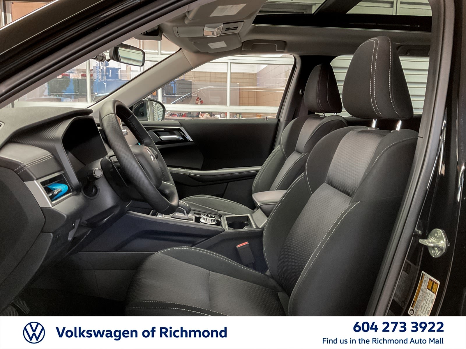 2024 Mitsubishi Outlander SE, Vancouver, Cash