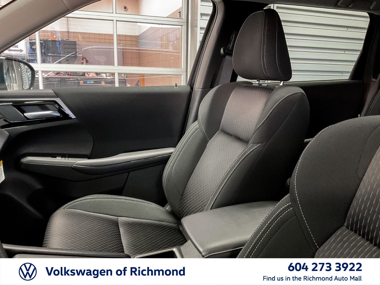 2024 Mitsubishi Outlander SE, Vancouver, Cash