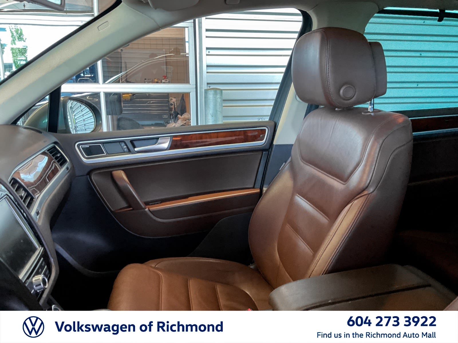 2013 Volkswagen Touareg Execline, Vancouver, Cash