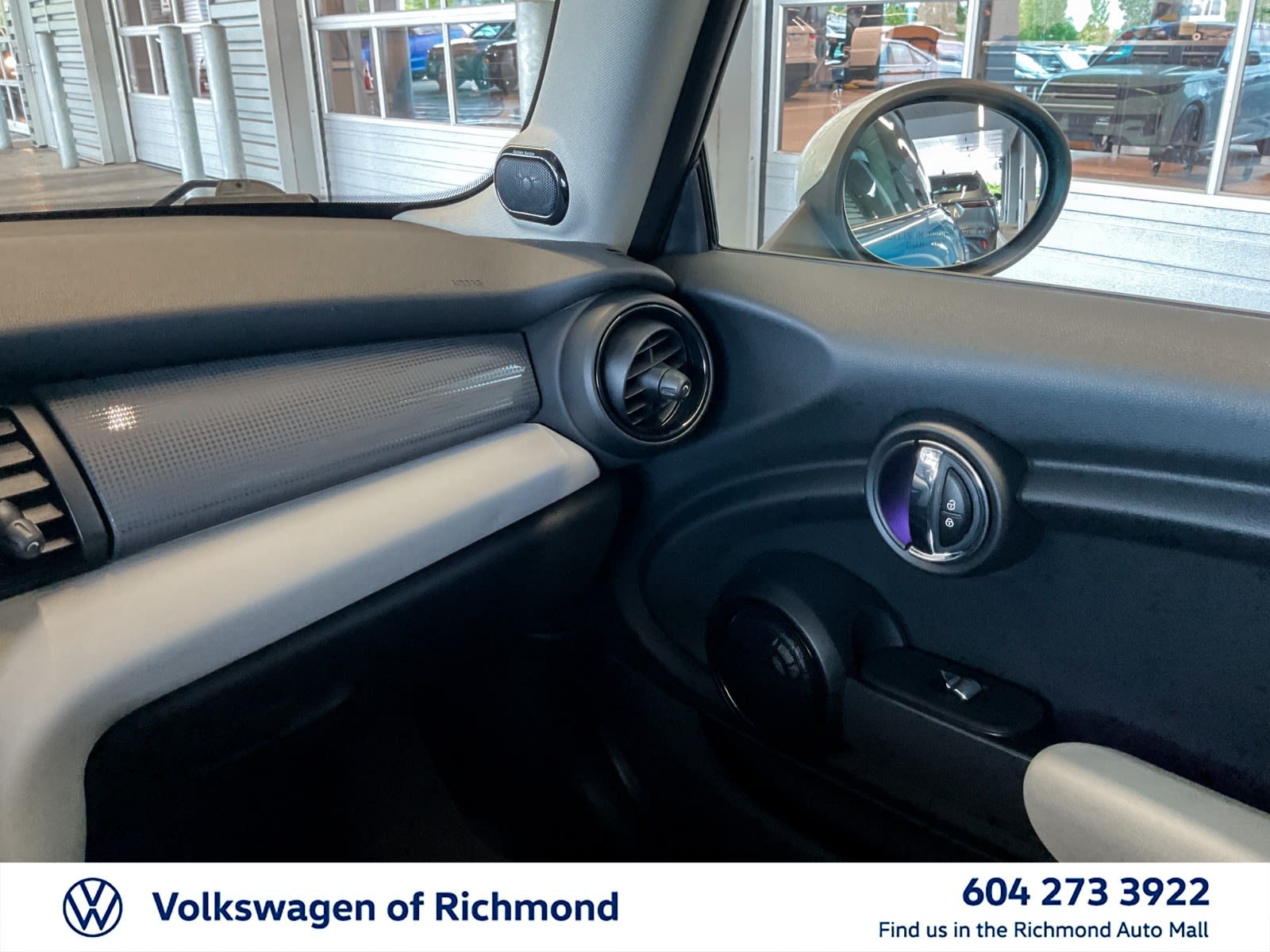 2016 MINI Cooper Hardtop 3dr HB, Vancouver, Cash