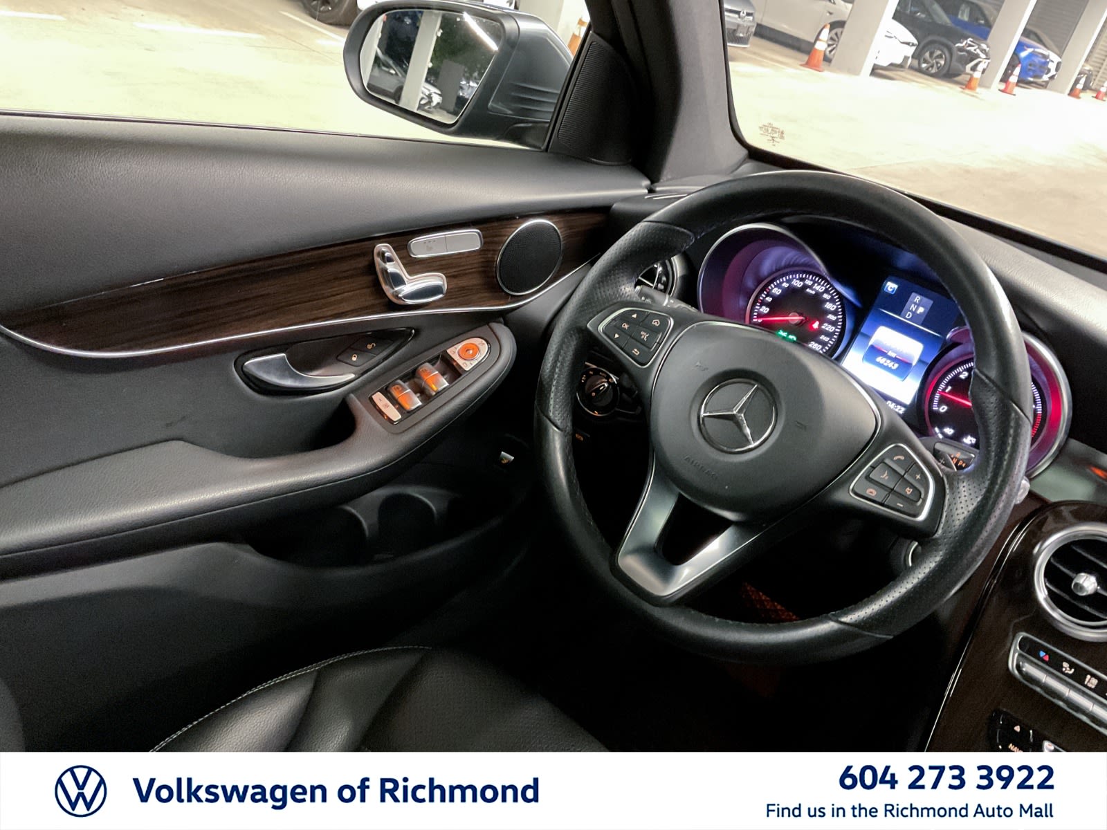 2017 Mercedes-Benz GLC GLC 300, Vancouver, Cash