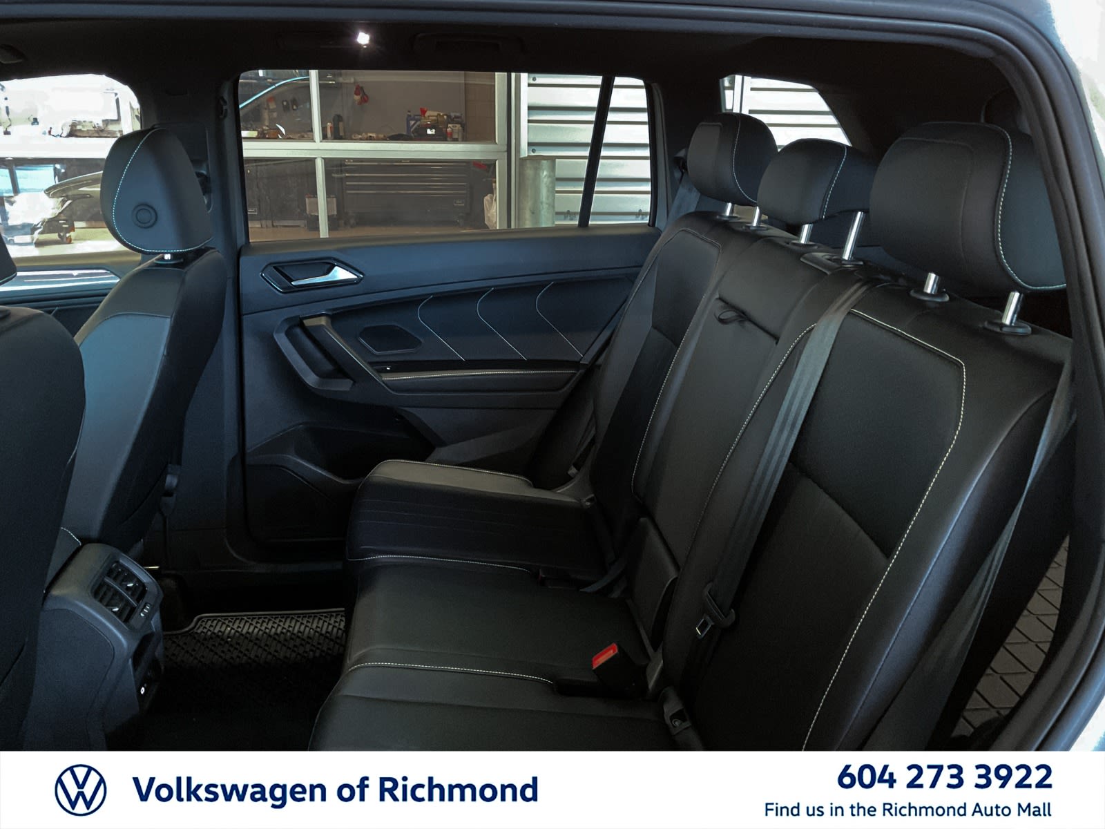 2024 Volkswagen Tiguan Comfortline R-Line Black Edition, Vancouver, Cash