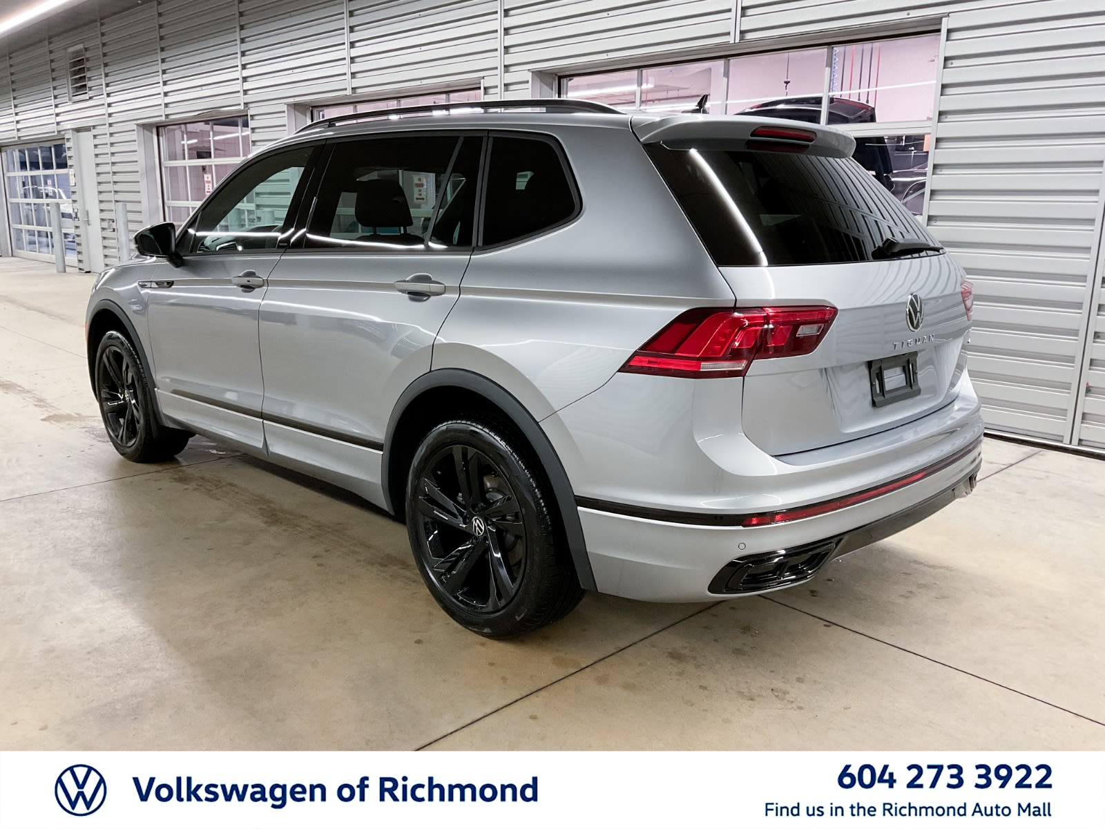 2024 Volkswagen Tiguan Comfortline R-Line Black Edition, Vancouver, Cash