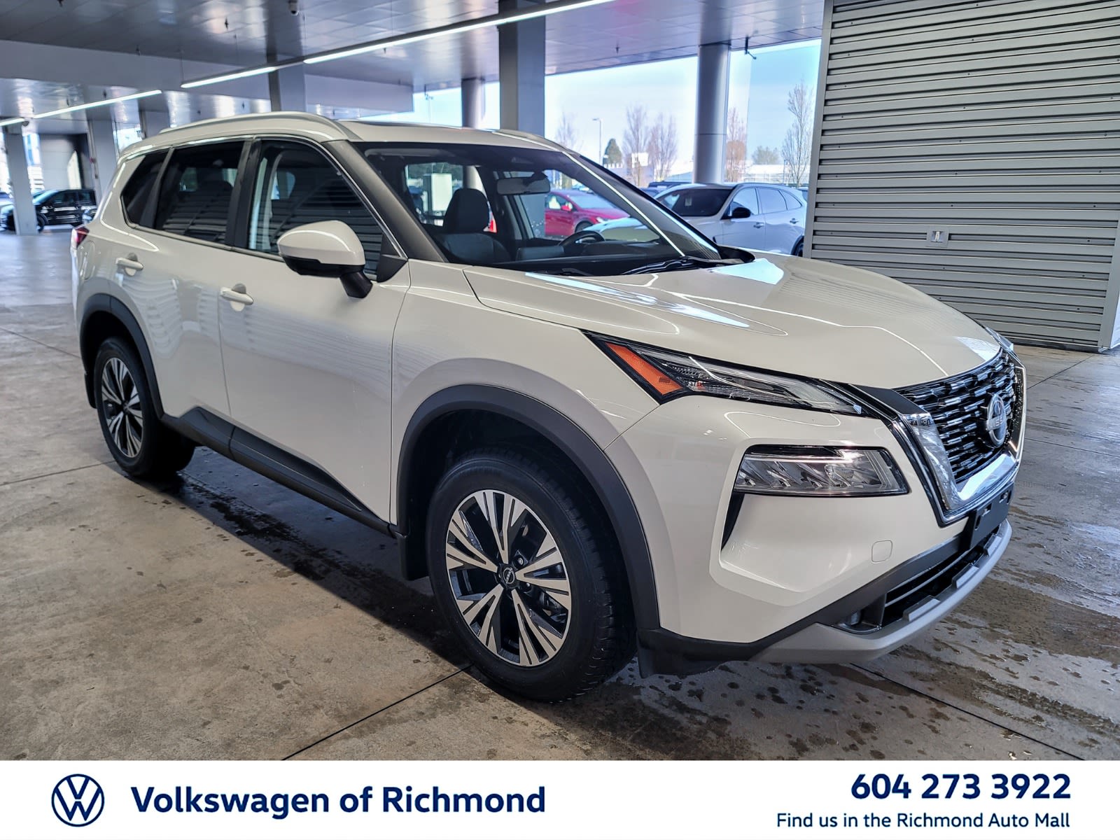 2023 Nissan Rogue SV Moonroof, Vancouver, Cash