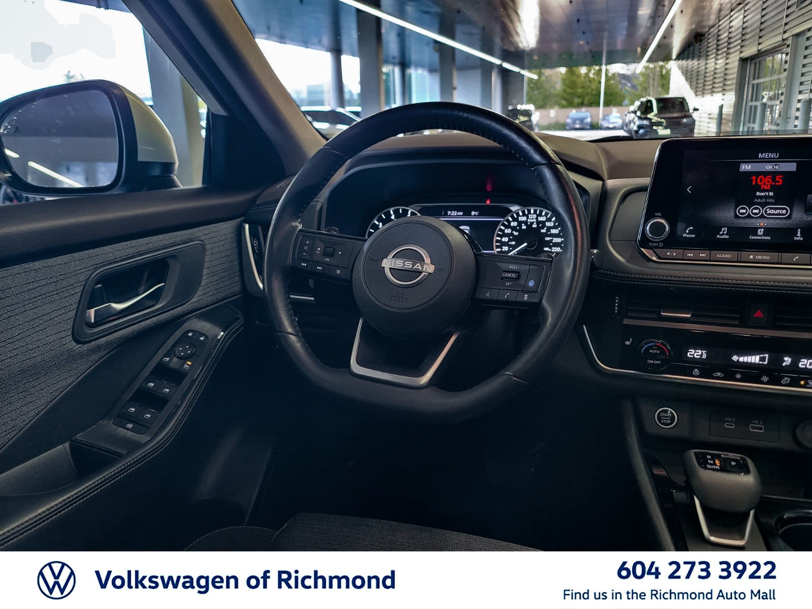 2023 Nissan Rogue SV Moonroof, Vancouver, Cash